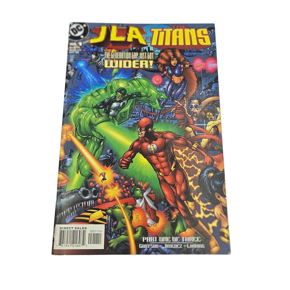 JLA Titans DC Comic Book No. 1 The Generation Gap Just Got Wider! 1998